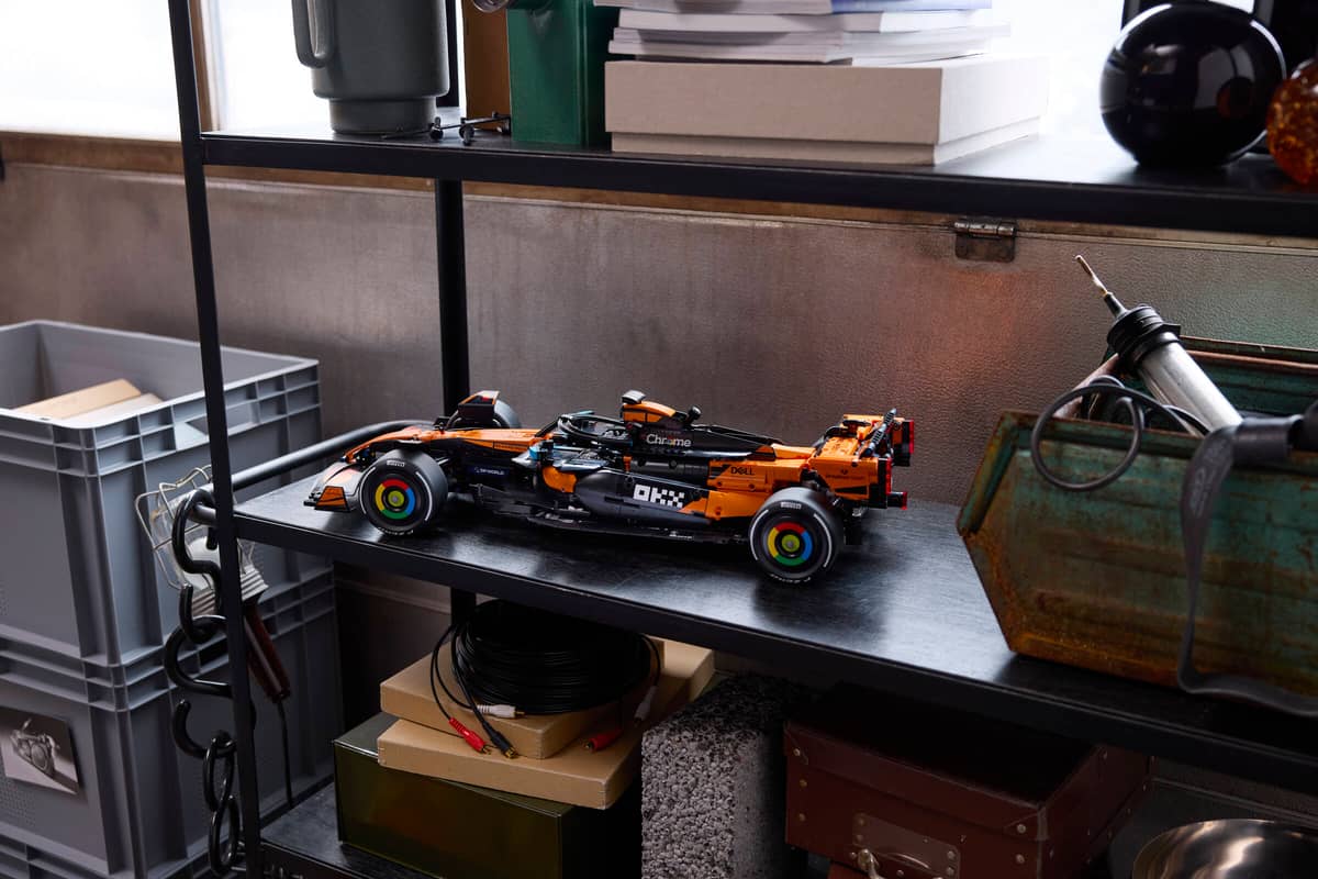 Конструктор LEGO Technic 42228 McLaren MCL39 F1 Car 