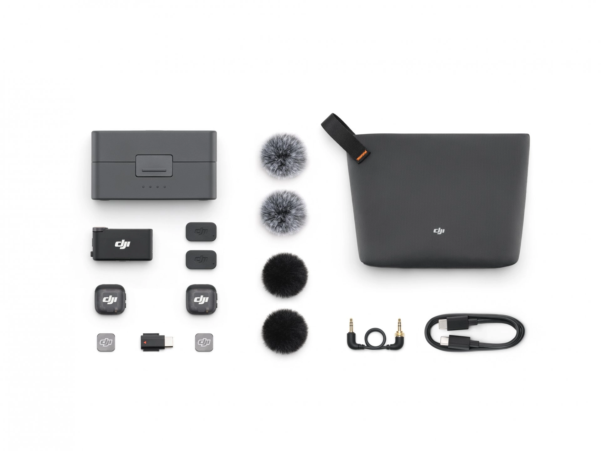 Петличный микрофон DJI Mic 3 (2 TX + 1 RX + Зарядной кейс)