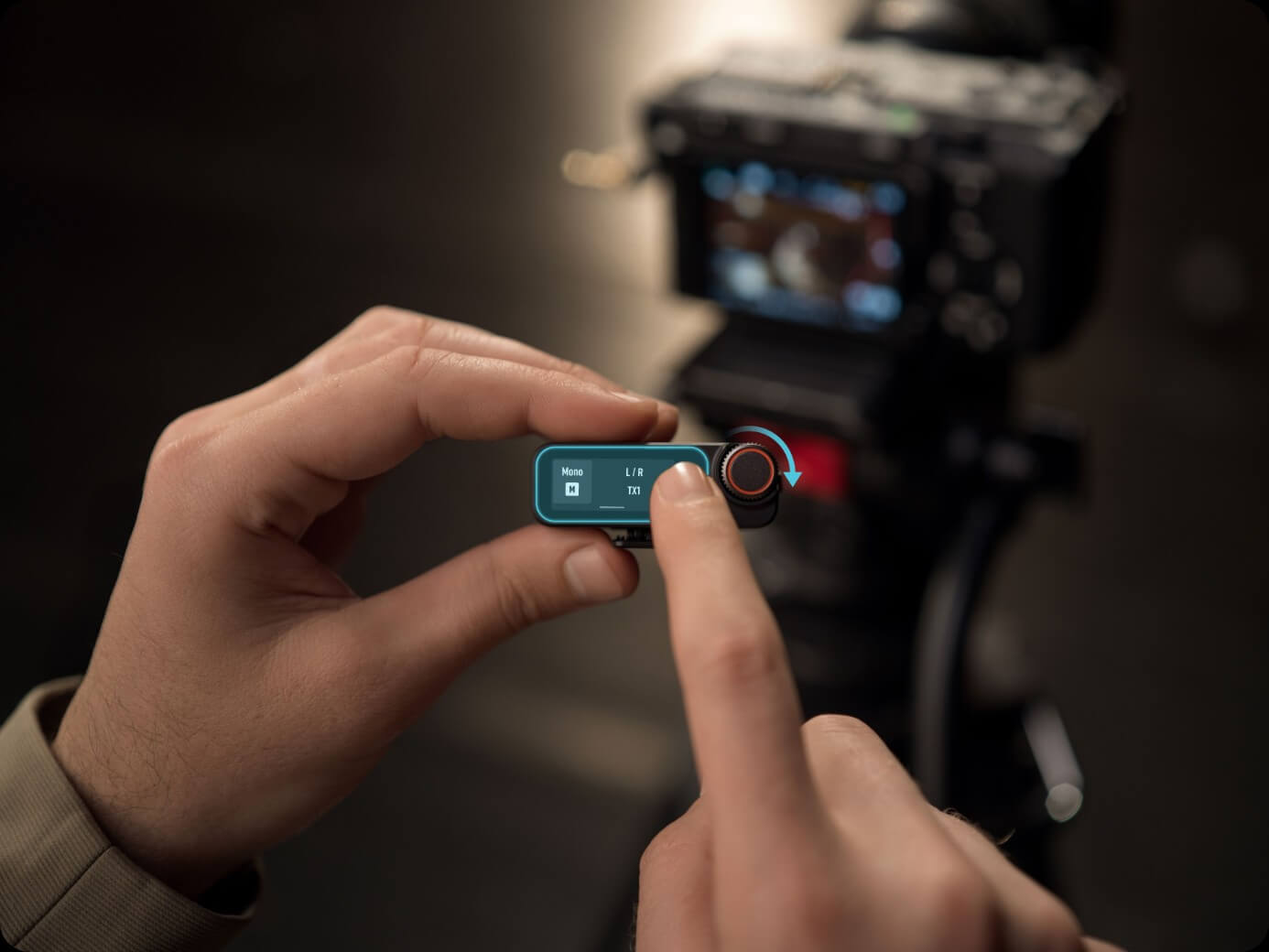 Петличный микрофон DJI Mic 3 (2 TX + 1 RX + Зарядной кейс)