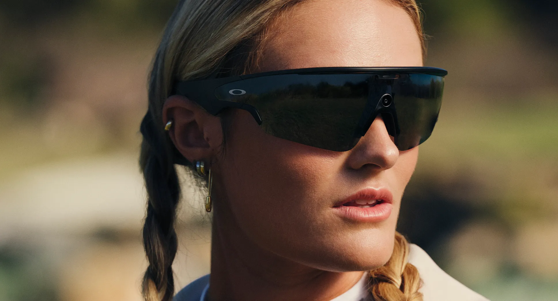 Умные очки Oakley Meta Vanguard, Черная оправа, черные линзы (black)