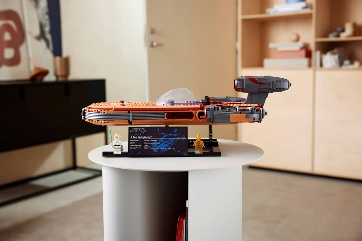 Конструктор LEGO Star Wars 75341 UCS Luke Skywalker's Landspeeder