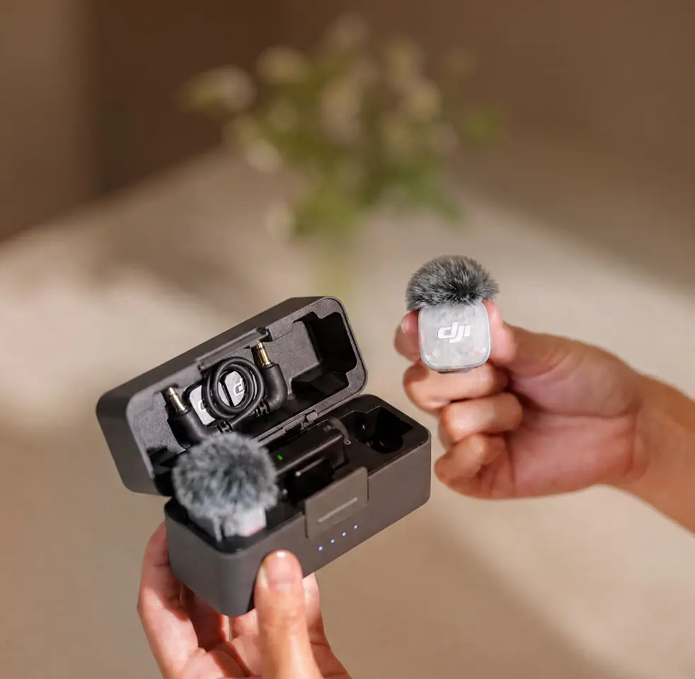 Петличный микрофон DJI Mic Mini 2S (2 TX + 1 RX + Зарядной кейс) + Mobile RX 
