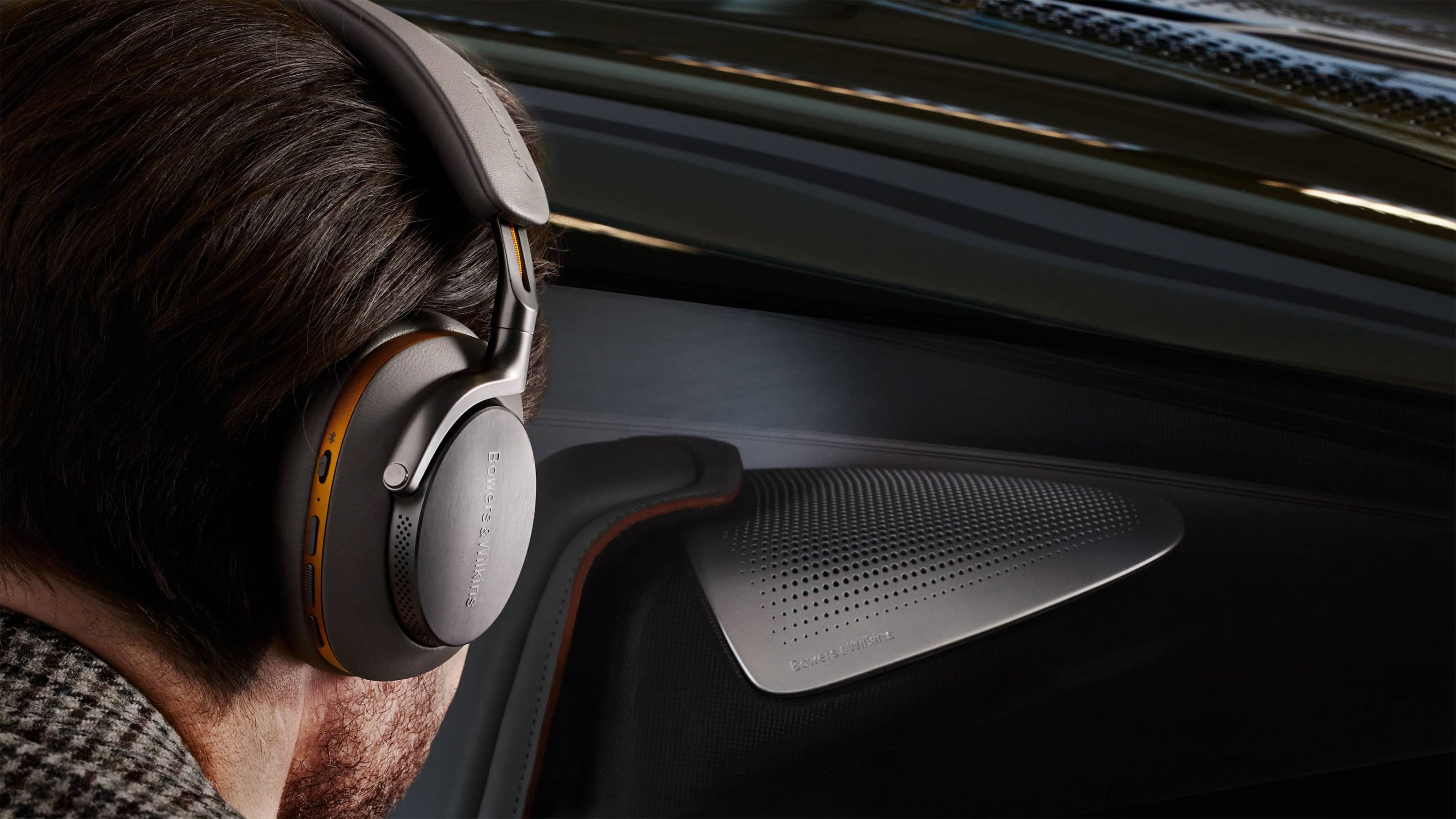 Наушники Bowers & Wilkins Px8 Over-ear headphones (версия McLaren)