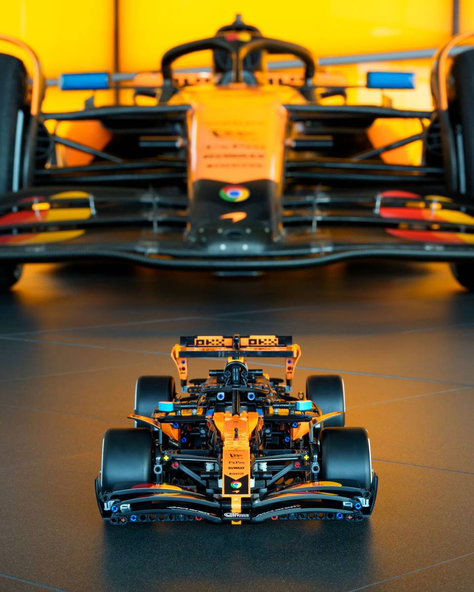 Конструктор LEGO Technic 42228 McLaren MCL39 F1 Car 